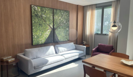 Apartamento à venda com 2 quartos, sendo 1 suíte, em Santo Amaro, São Paulo, SP