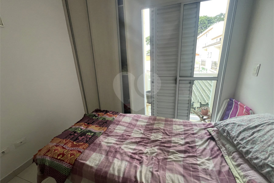 Casa à venda com 3 quartos, sendo 1 suíte, no condomínio Capigaí, São Paulo - SP