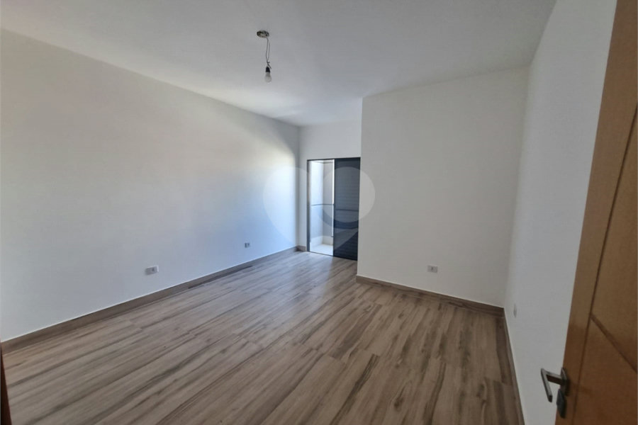 Sobrado à venda com 3 quartos, sendo 1 suíte, em Vila Bonilha, São Paulo, SP