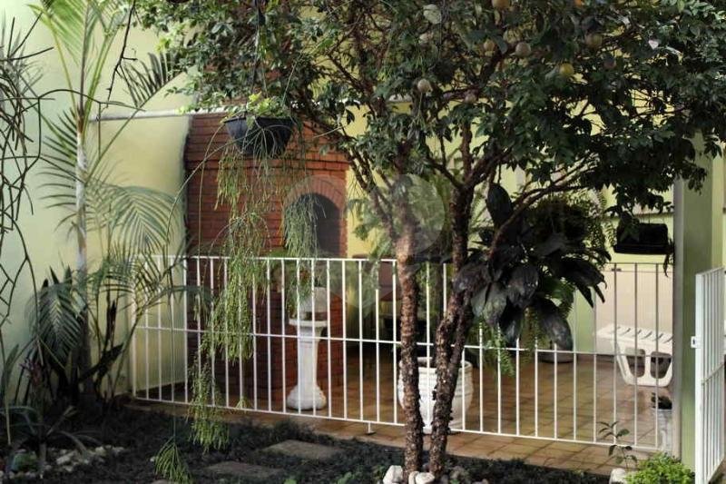 Casa à venda com 3 quartos, sendo 1 suíte, em Vila das Mercês, São Paulo, SP