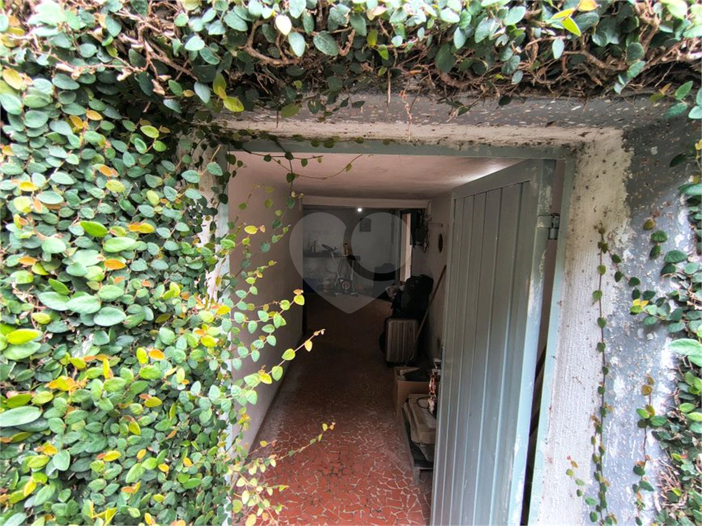 Sobrado à venda com 3 quartos, sendo 1 suíte, em Tremembé, São Paulo, SP