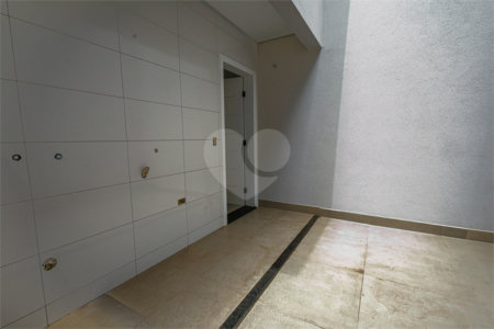 Casa à venda com 3 suítes em Jardim Santa Mena, Guarulhos, SP