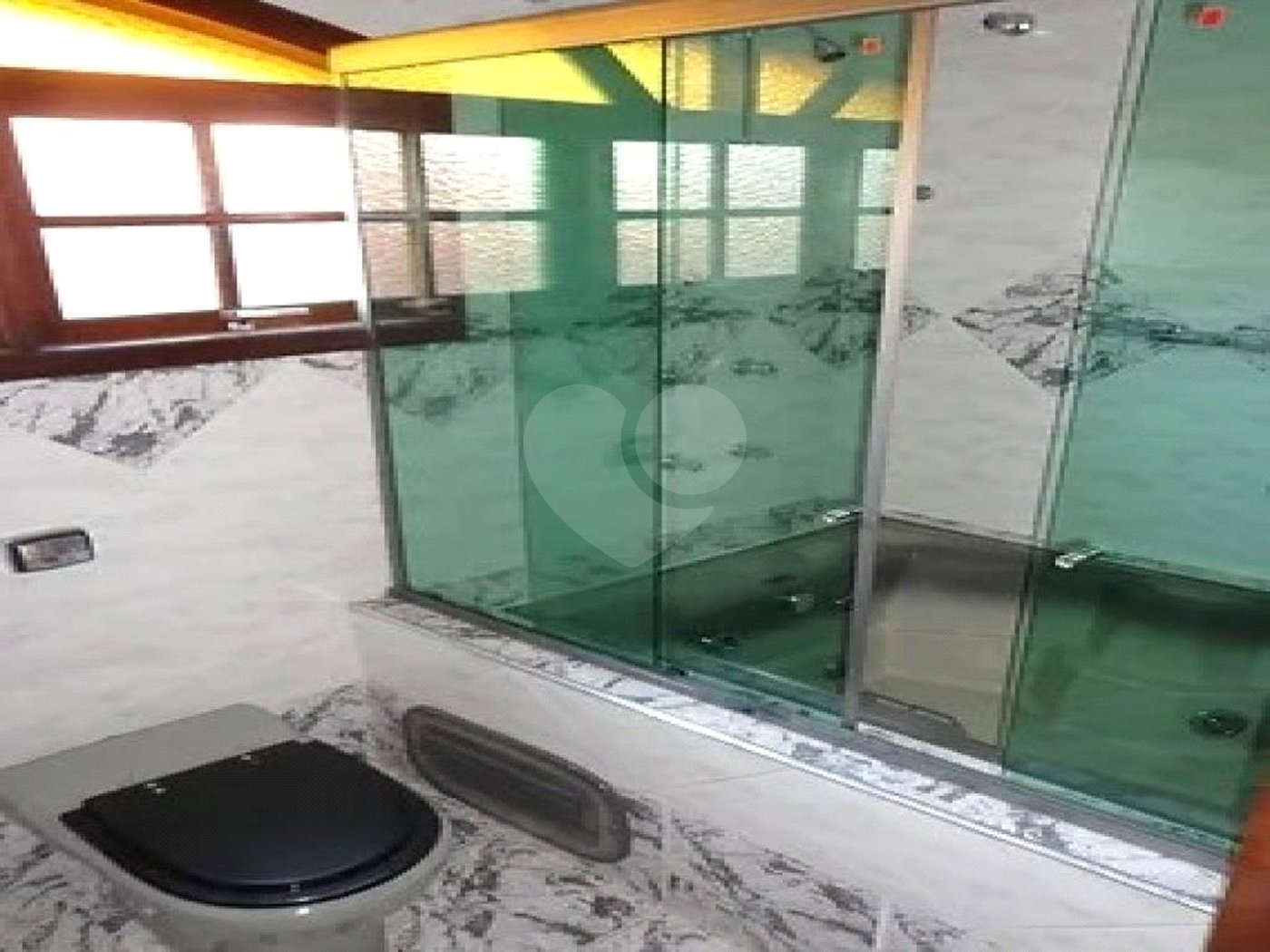 Casa à venda com 3 quartos, sendo 1 suíte,  em Vila Campesina, Osasco, SP