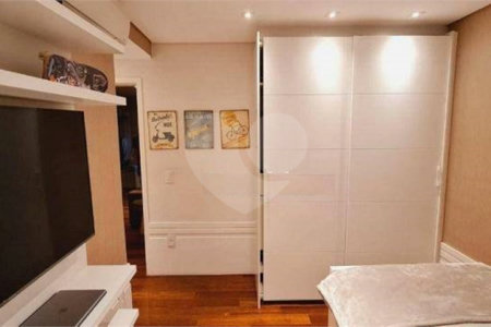 Apartamento à venda ou para alugar com 4 suítes em Santa Teresinha, São Paulo, SP