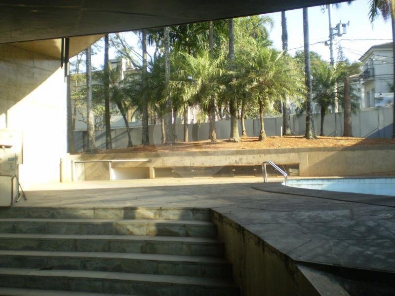 Sobrado à venda com 7 quartos, sendo 4 suítes, em Jardim Petrópolis, São Paulo, SP