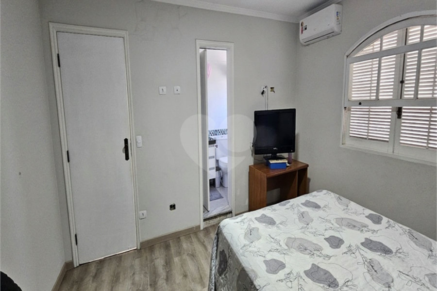 Sobrado à venda com 3 suítes em Tremembé, São Paulo, SP