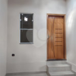 Casa Térrea com 3 dormitórios, sendo 1 suíte.