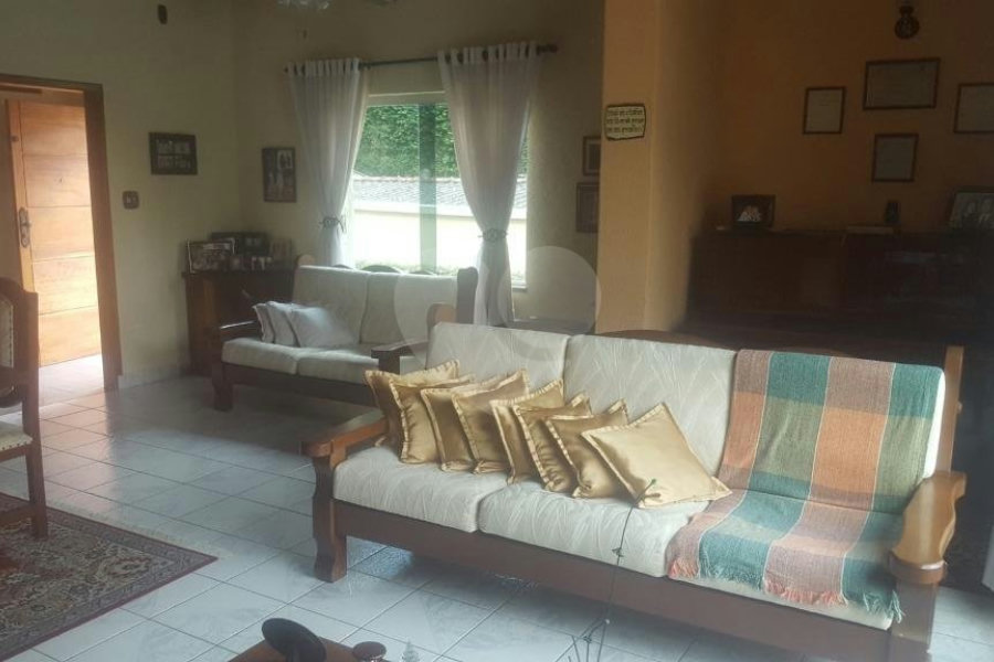Casa à venda com 3 quartos, sendo 1 suíte, em Tremembé, São Paulo, SP