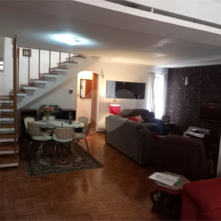 Sobrado à venda com 3 quartos, sendo 1 suíte, em Chácara Santo Antônio (zona Sul), São Paulo, SP