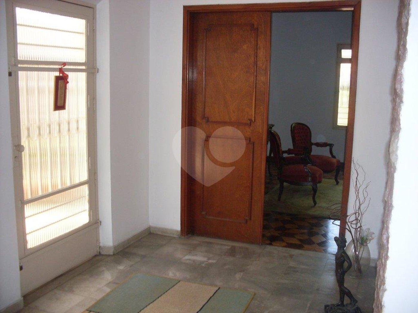 Sobrado à venda com 3 suítes em Caxingui, São Paulo, SP