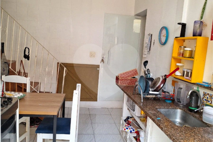 Sobrado à venda com 4 quartos, sendo 3 suítes, em Lauzane Paulista, São Paulo, SP