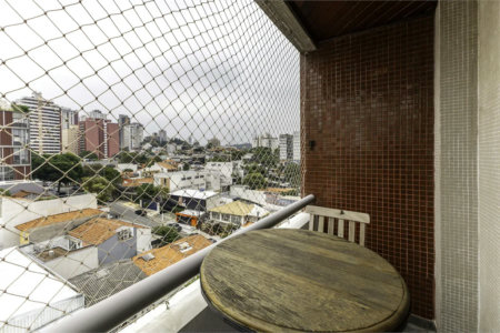 Apartamento à venda com 3 quartos, sendo 1 suíte, em Vila Madalena, São Paulo, SP