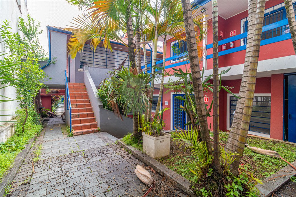 Sobrado à venda ou para alugar com 1 quarto em Alto da Boa Vista, São Paulo, SP