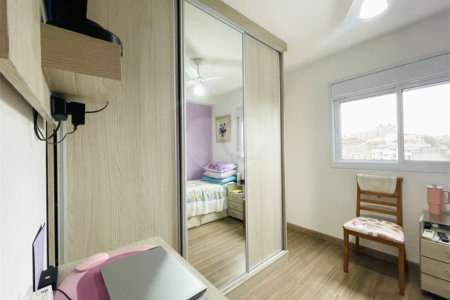 Apartamento à venda com 2 suítes em Vila Scarpelli, Santo André, SP