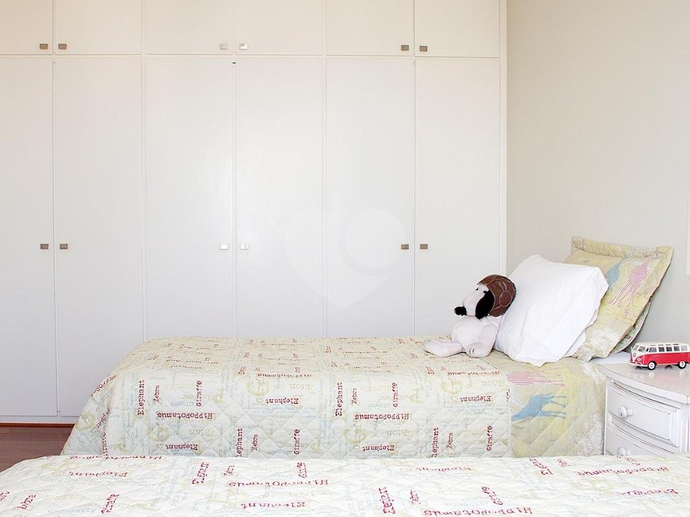 Apartamento à venda com 3 quartos, sendo 2 suítes, em Alto da Boa Vista, São Paulo, SP