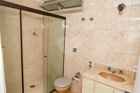 Apartamento à venda ou para alugar com 3 quartos, sendo 1 suíte, em Cerqueira César, São Paulo, SP