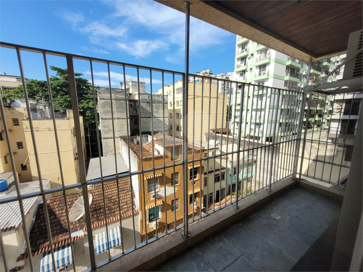 Apartamento à venda com 3 quartos, sendo 1 suíte,  em Tijuca, Rio de Janeiro, RJ