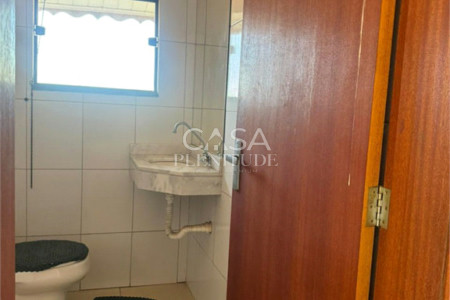 Casa à venda com 2 quartos, sendo 1 suíte, em Jardim Amalia, Sorocaba, SP