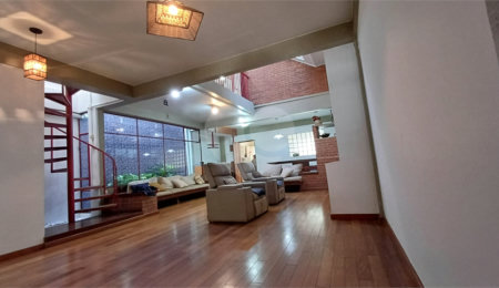 Sobrado à venda com 3 quartos, sendo 1 suíte, em Jabaquara, São Paulo, SP