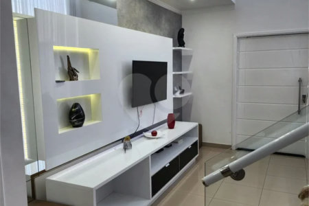 Casa à venda com 4 quartos, sendo 1 suíte, no condomínio Ibiaram1, Itupeva - SP
