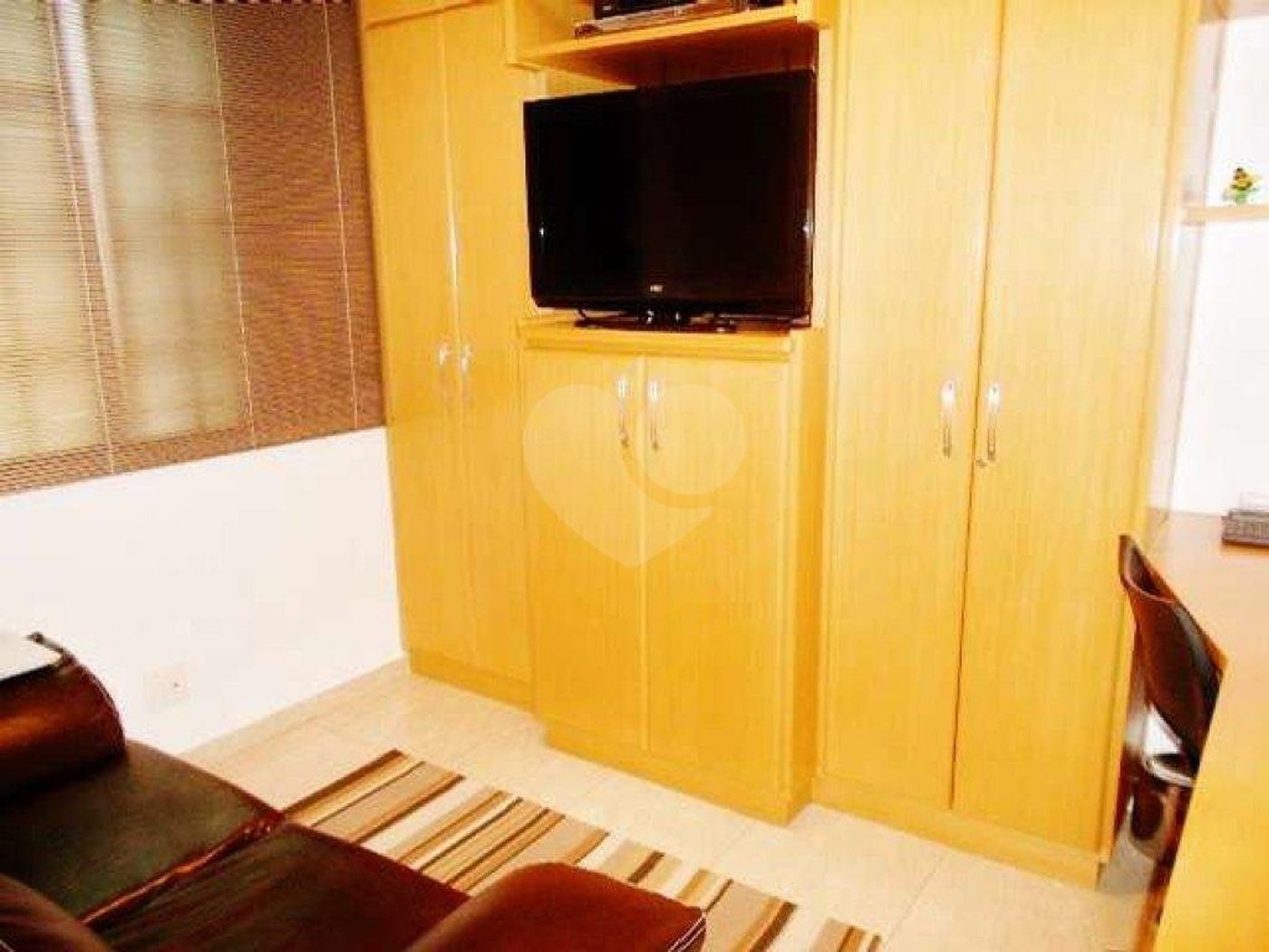 Casa à venda com 3 quartos, sendo 1 suíte, no condomínio Villaggio Di Firenze, São Paulo - SP