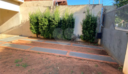 Casa à venda com 3 quartos, sendo 2 suítes,  no Centro, Três Lagoas, MS