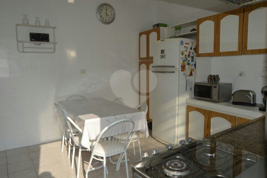 Casa à venda com 3 quartos, sendo 1 suíte, em Santana, São Paulo, SP