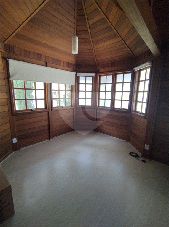 Casa à venda com 3 quartos, sendo 1 suíte, no condomínio Bosque de Greviléa, Vinhedo - SP