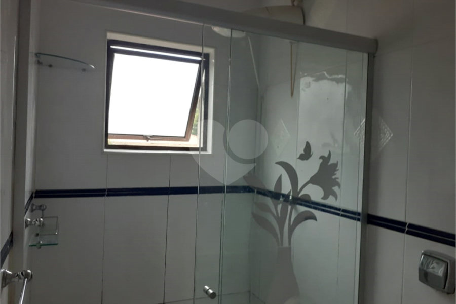 Sobrado à venda com 4 quartos, sendo 2 suítes, em Tremembé, São Paulo, SP