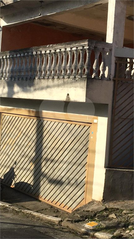 Sobrado à venda com 3 quartos em Vila Medeiros, São Paulo, SP
