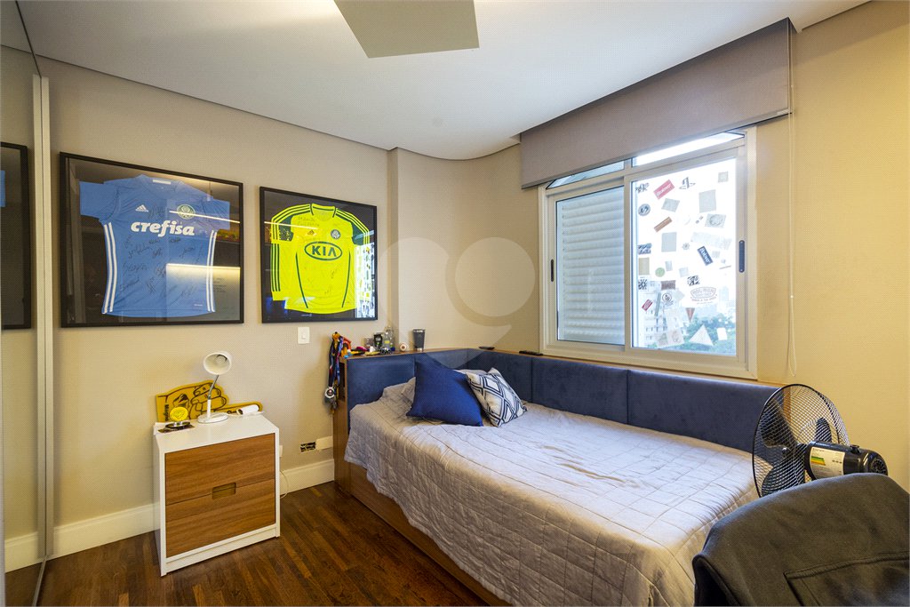 Apartamento à venda com 3 quartos, sendo 1 suíte,  em Jardim Marajoara, São Paulo, SP