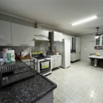 Casa à venda com 4 quartos, sendo 2 suítes, em Vila Rosália, Guarulhos, SP