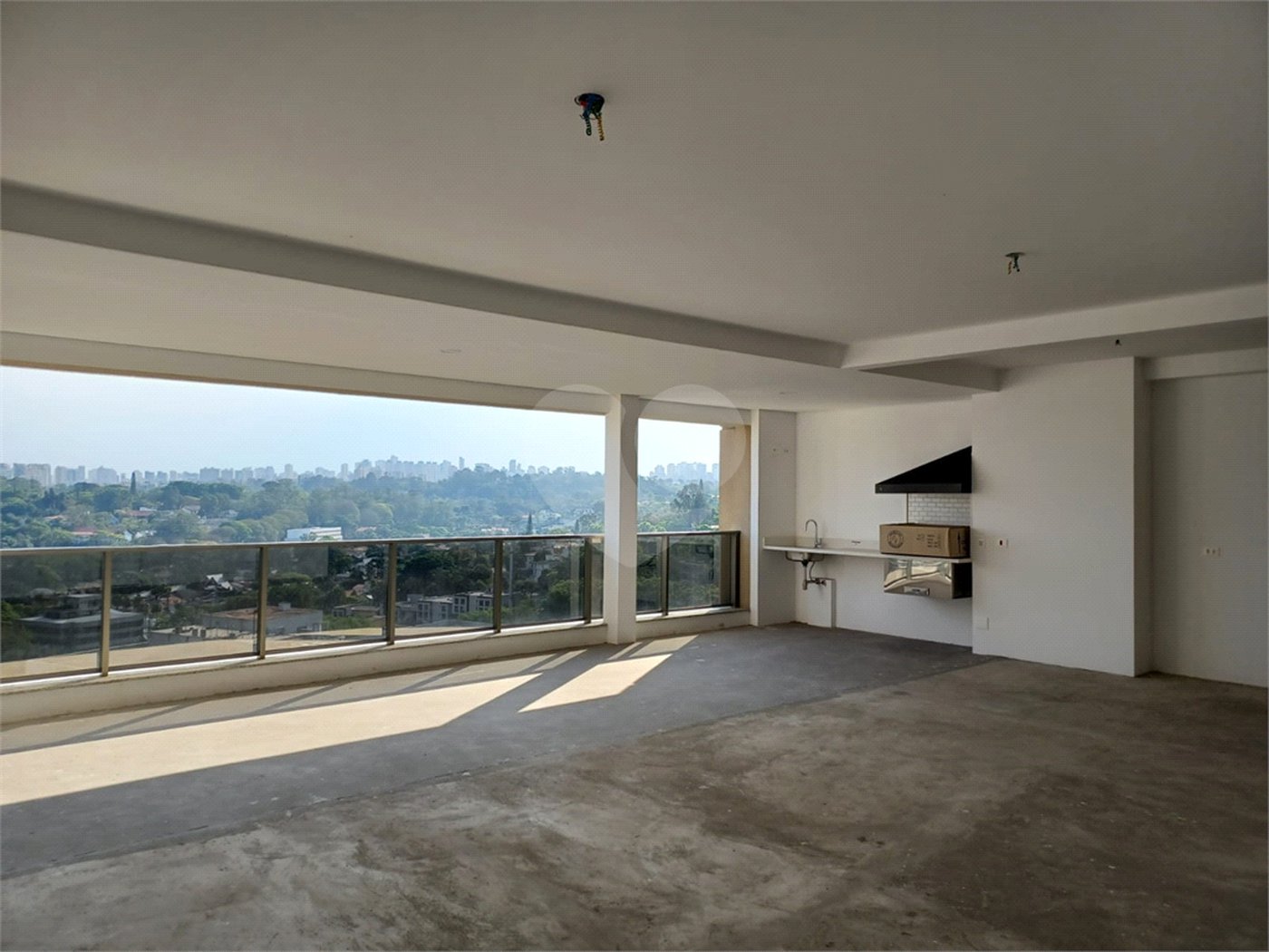 Apartamento à venda com 4 suítes em Real Parque, São Paulo, SP