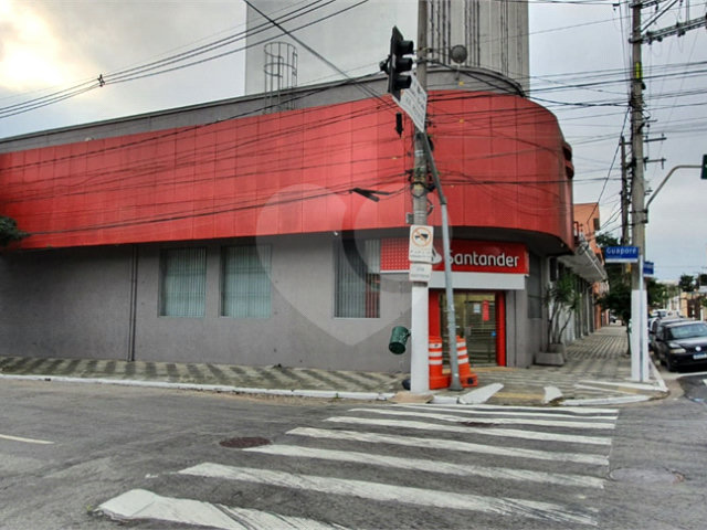 Prédio à venda em Bom Retiro, São Paulo, SP
