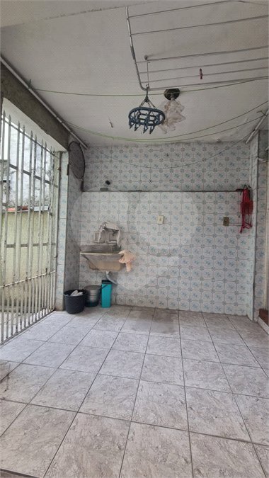 Sobrado à venda com 3 quartos em Vila Gustavo, São Paulo, SP