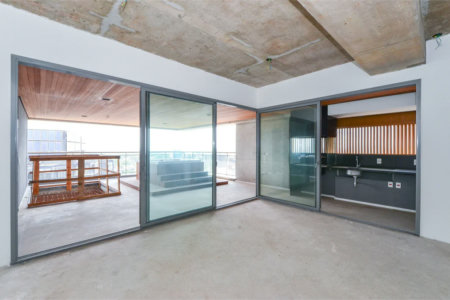 Apartamento à venda com 4 suítes em Jardim das Acácias, São Paulo, SP
