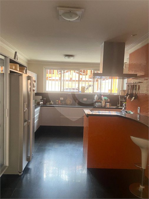 Casa à venda com 3 suítes em Chácara Granja Velha, Cotia, SP