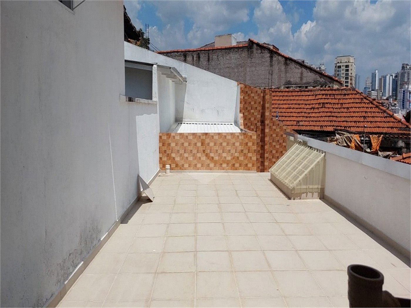 Sobrado à venda com 3 quartos, sendo 2 suítes, em Vila Paulicéia, São Paulo, SP