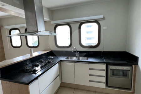 Apartamento à venda com 3 quartos, sendo 2 suítes,  em Vila Suzana, São Paulo, SP
