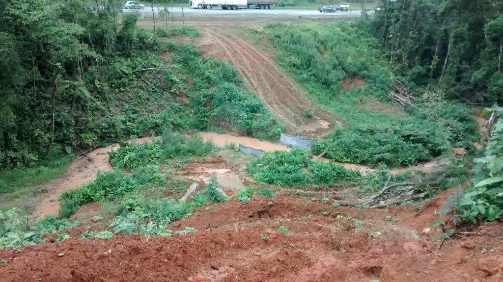 Terreno à venda em Jardim Glória, Miracatu, SP