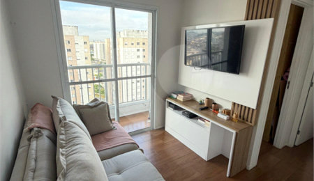 Apartamento à venda com 2 quartos em Sítio da Figueira, São Paulo, SP