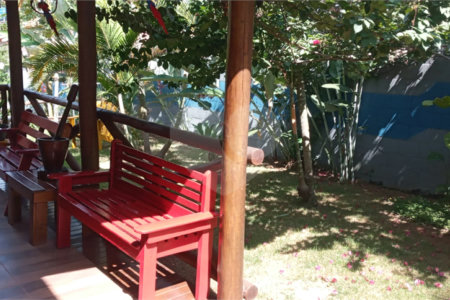 Chácara à venda com 3 quartos, sendo 2 suítes,  em Monterrey, Louveira, SP