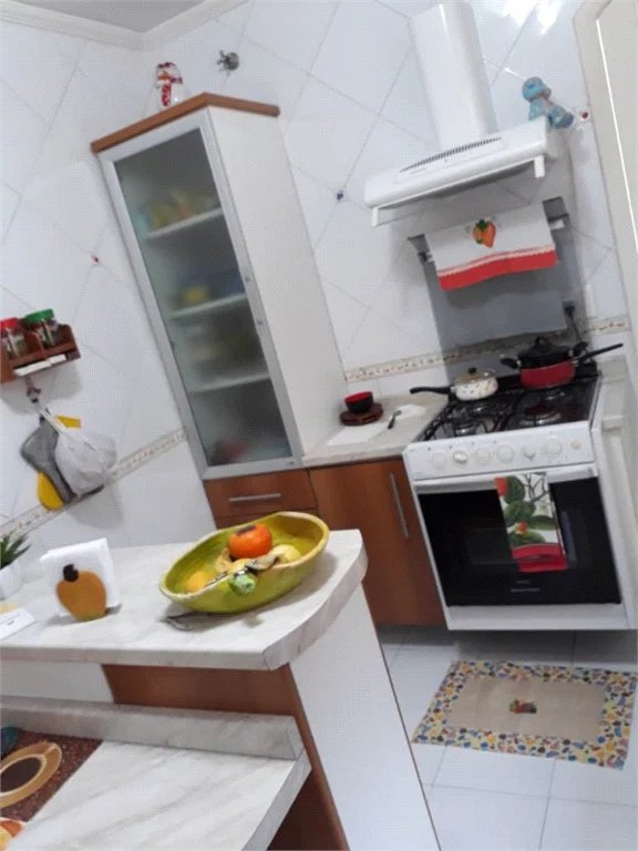 Sobrado à venda com 4 quartos, sendo 1 suíte, em Rio Pequeno, São Paulo, SP