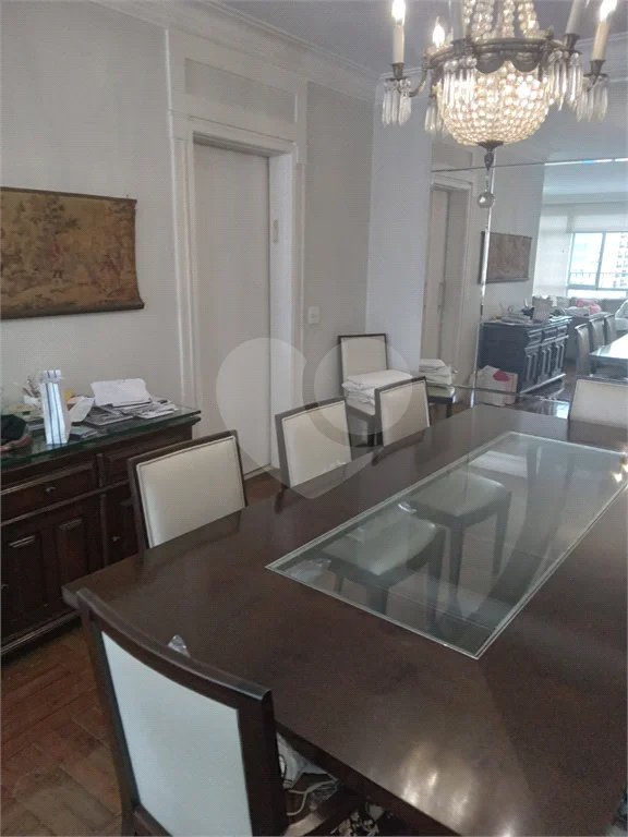 Apartamento à venda com 3 quartos, sendo 1 suíte, em Jardim Paulista, São Paulo, SP