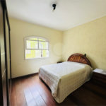 Casa à venda com 4 quartos, sendo 1 suíte,  em Vila Galvão, Guarulhos, SP