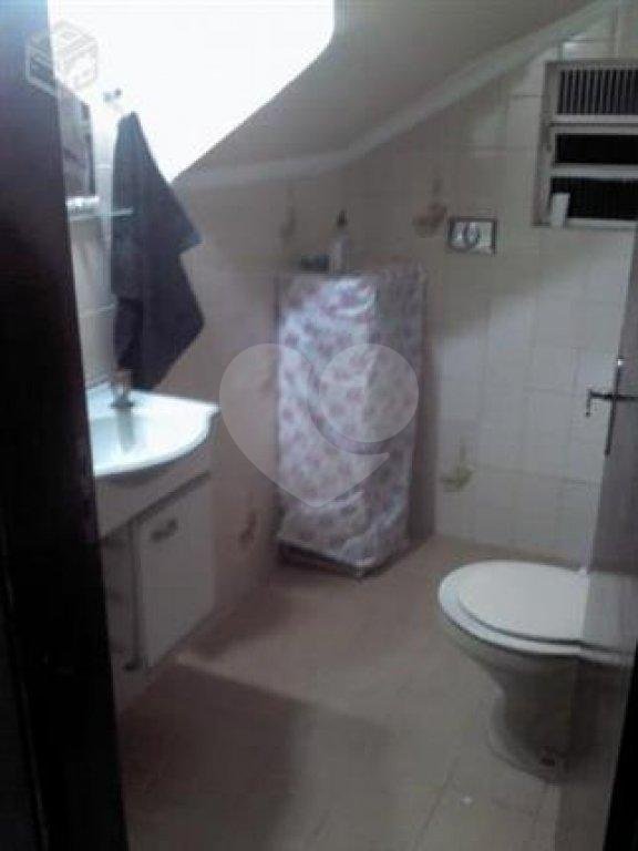 Sobrado à venda com 4 quartos, sendo 1 suíte, em Vila Aurora (zona Norte), São Paulo, SP