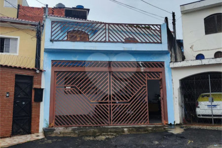 Sobrado à venda com 3 suítes em Vila Gustavo, São Paulo, SP