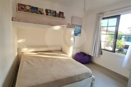 Casa à venda com 2 quartos, sendo 1 suíte, em Manguinhos, Armação dos Búzios, RJ