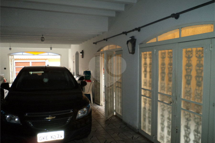 Sobrado à venda com 3 quartos, sendo 1 suíte,  em Jardim Franca, São Paulo, SP