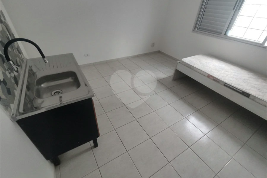 Casa para alugar com 1 quarto no condomínio Pomar, São Paulo - SP